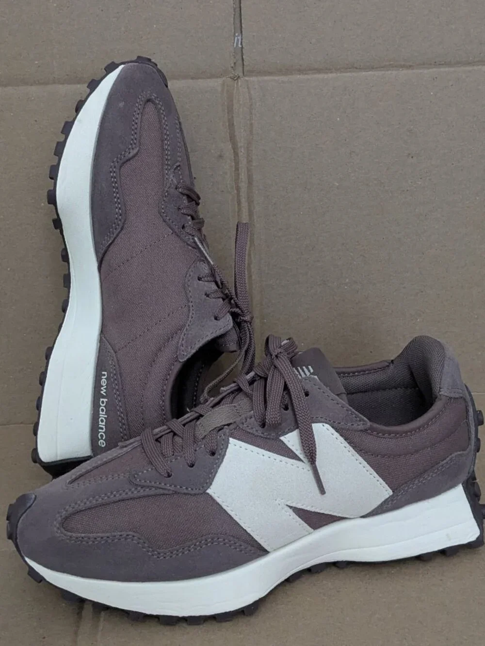 New Balance 327 Mushroom Moonbeam Brown White Sneakers Shoes Size 8.5 W5327A - Picture 3 of 14